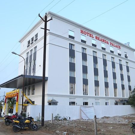 Hotel Skanda Palace Thiruttani Exterior foto